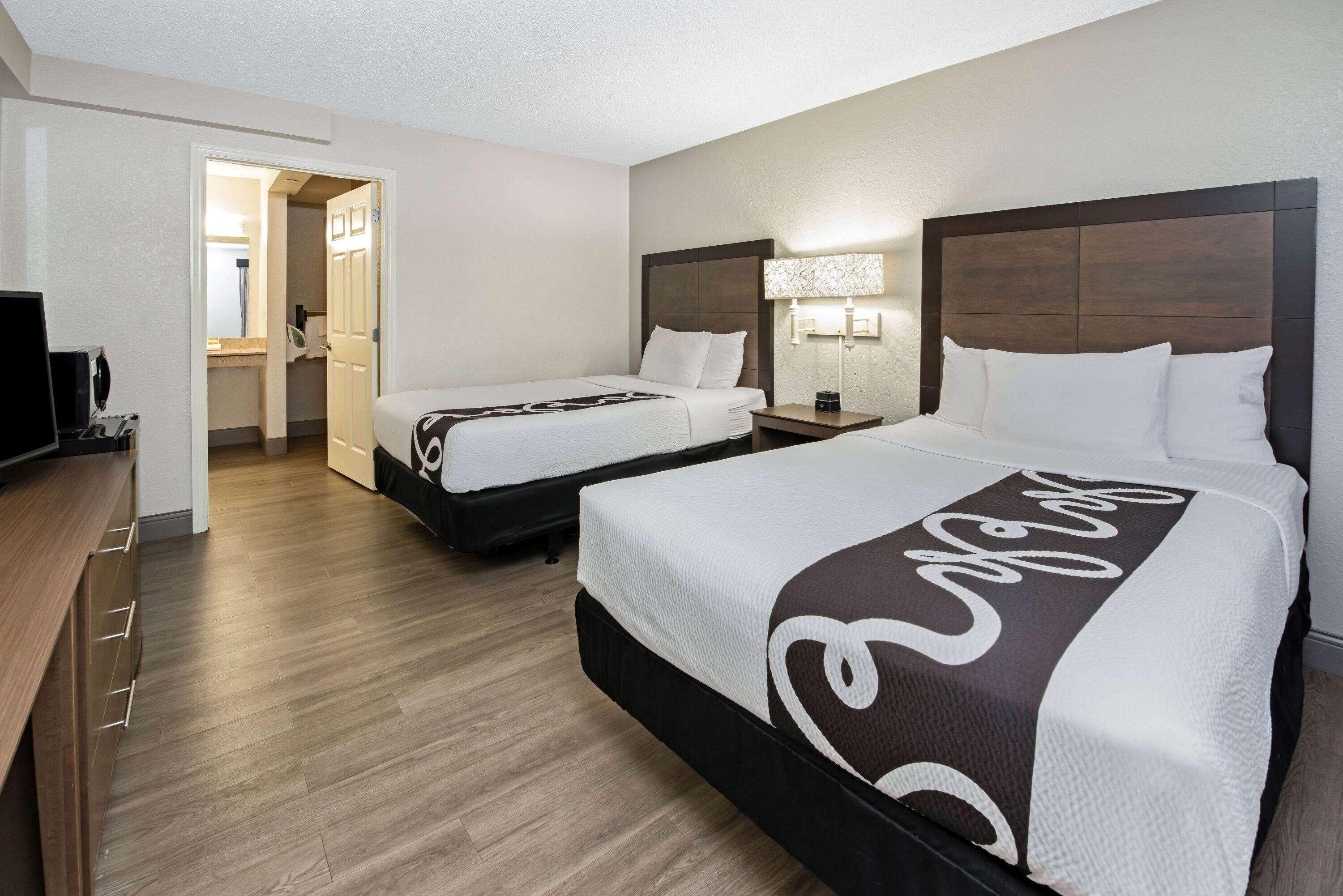 La Quinta Inn By Wyndham West Palm Beach - Florida Turnpike מראה חיצוני תמונה