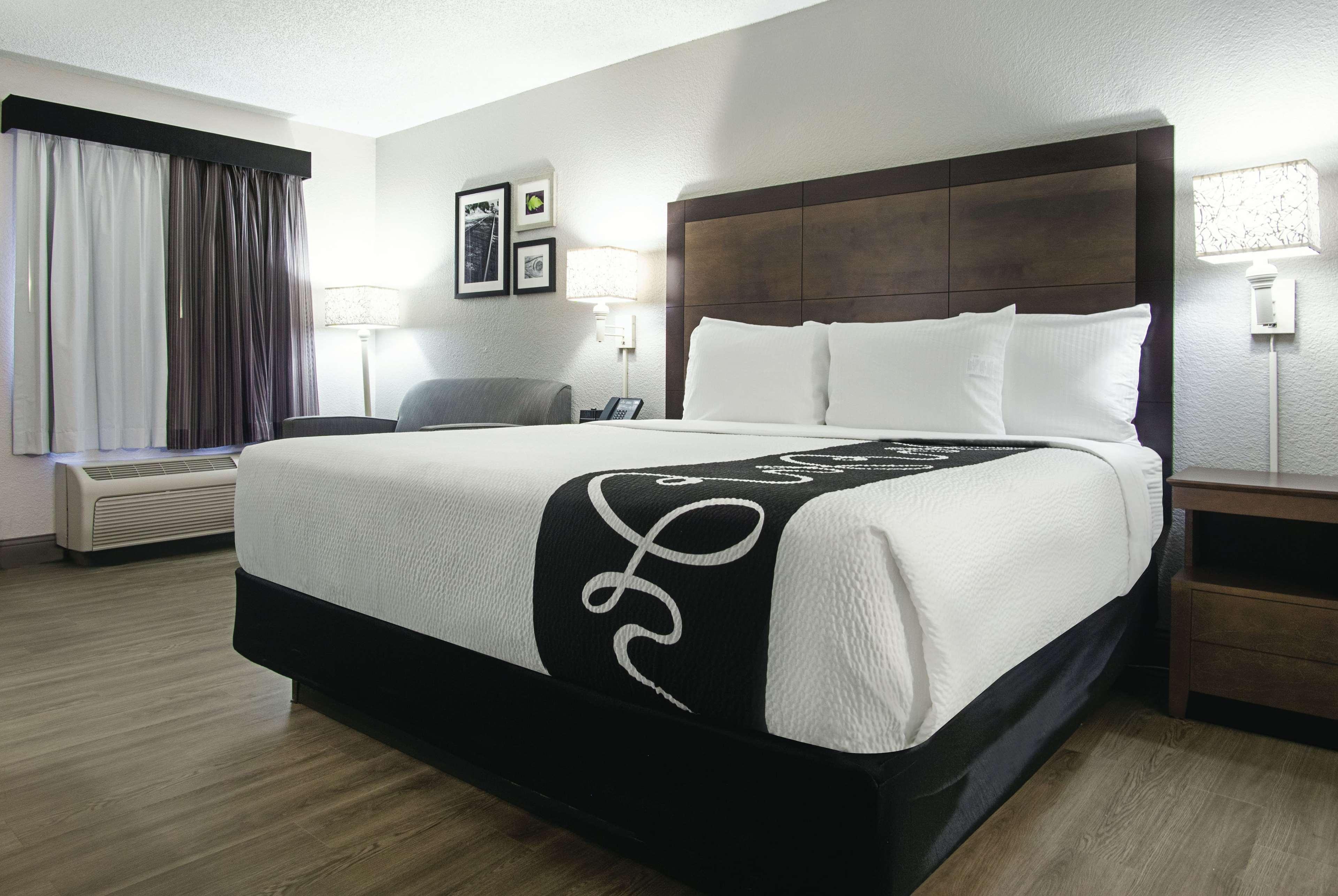La Quinta Inn By Wyndham West Palm Beach - Florida Turnpike מראה חיצוני תמונה