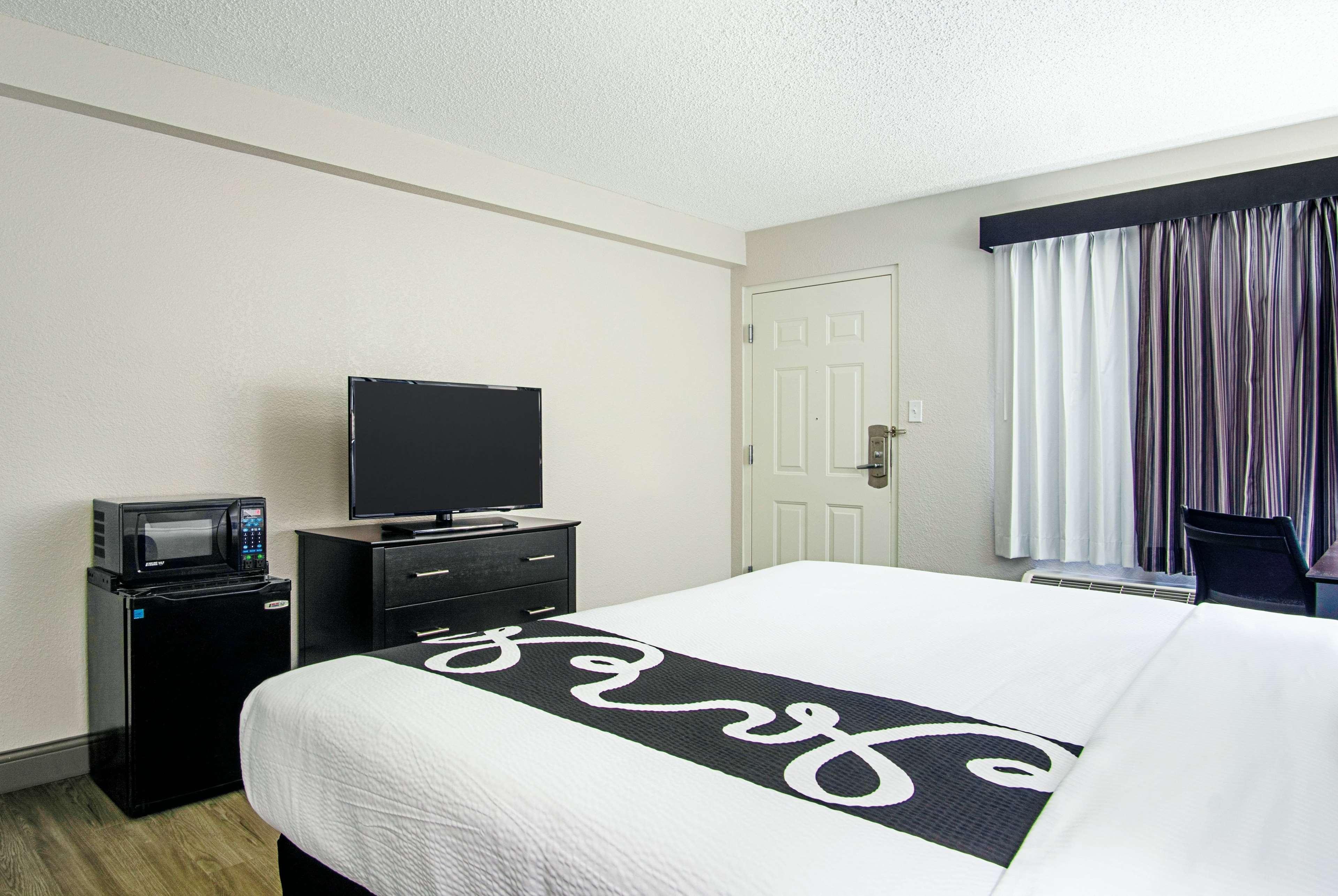La Quinta Inn By Wyndham West Palm Beach - Florida Turnpike מראה חיצוני תמונה