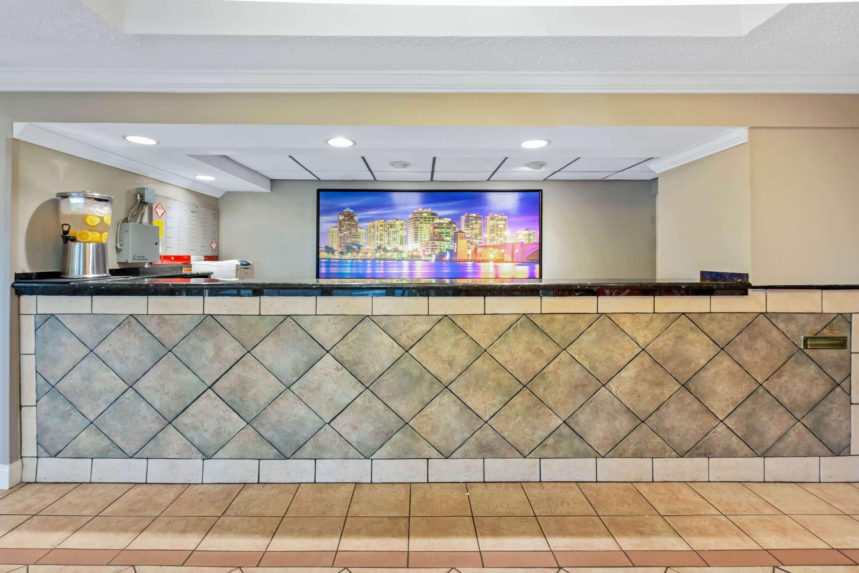 La Quinta Inn By Wyndham West Palm Beach - Florida Turnpike מראה חיצוני תמונה