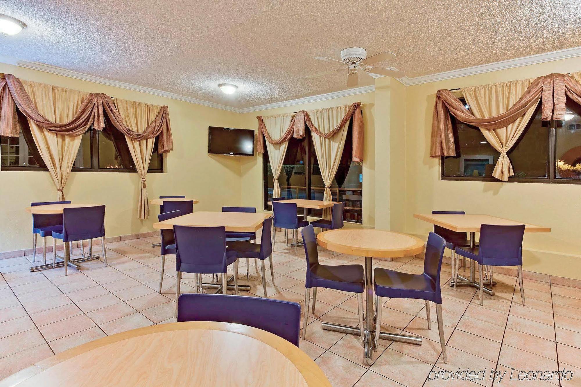 La Quinta Inn By Wyndham West Palm Beach - Florida Turnpike מראה חיצוני תמונה